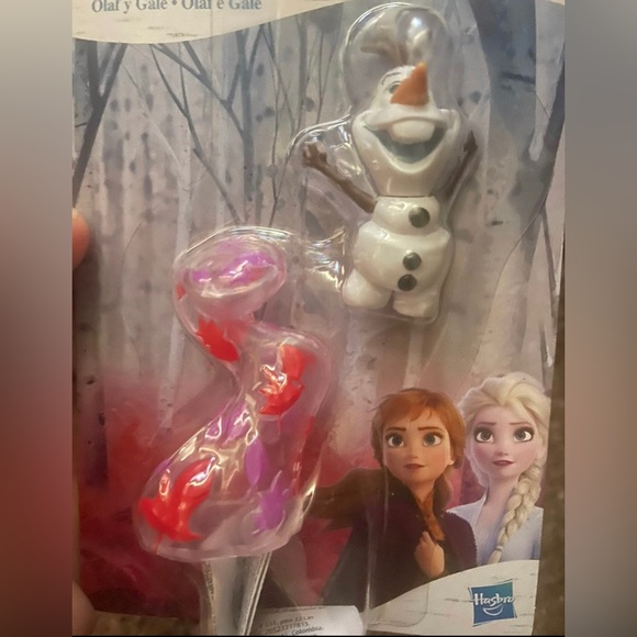 Disney Frozen 2 Olaf & Gale Mini Figure Toy NWT - Picture 3 of 3